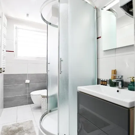 Apartament Dworcowa كولوبرزيغ