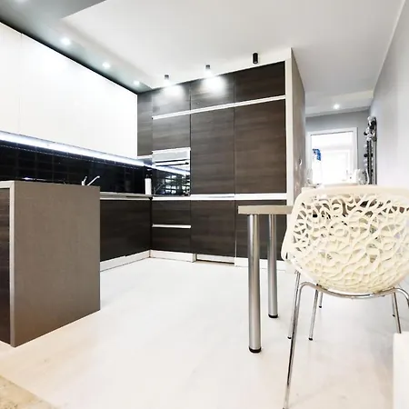 شقة Apartament Dworcowa كولوبرزيغ